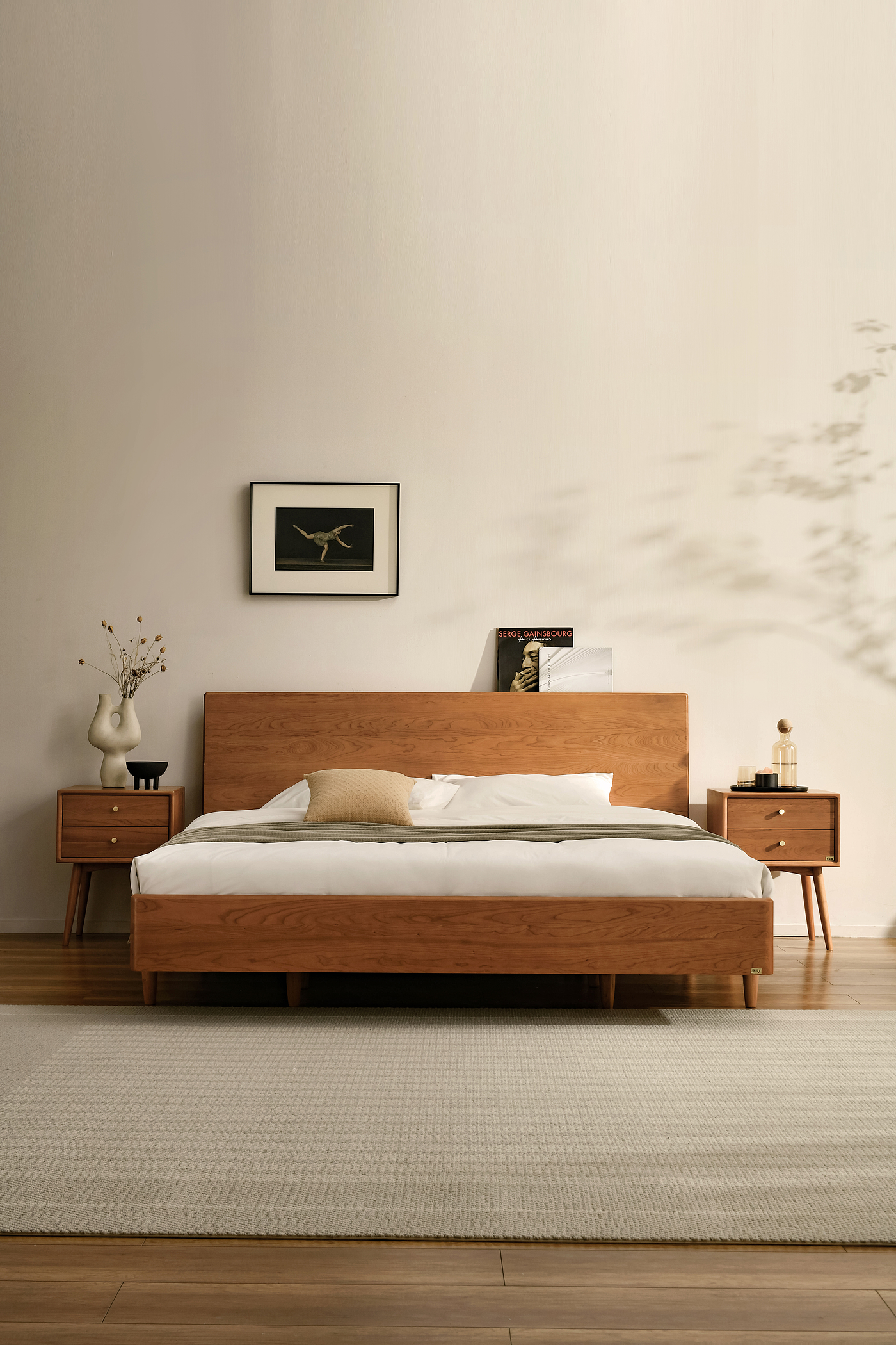 Vintage · Solid Wood · Bed，Vintage · Solid Wood · Bed，