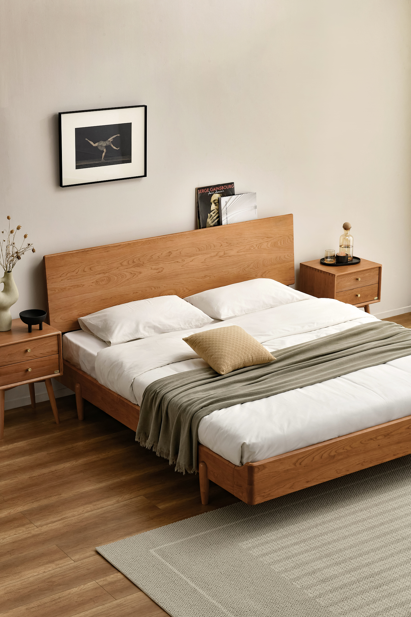 Vintage · Solid Wood · Bed，Vintage · Solid Wood · Bed，