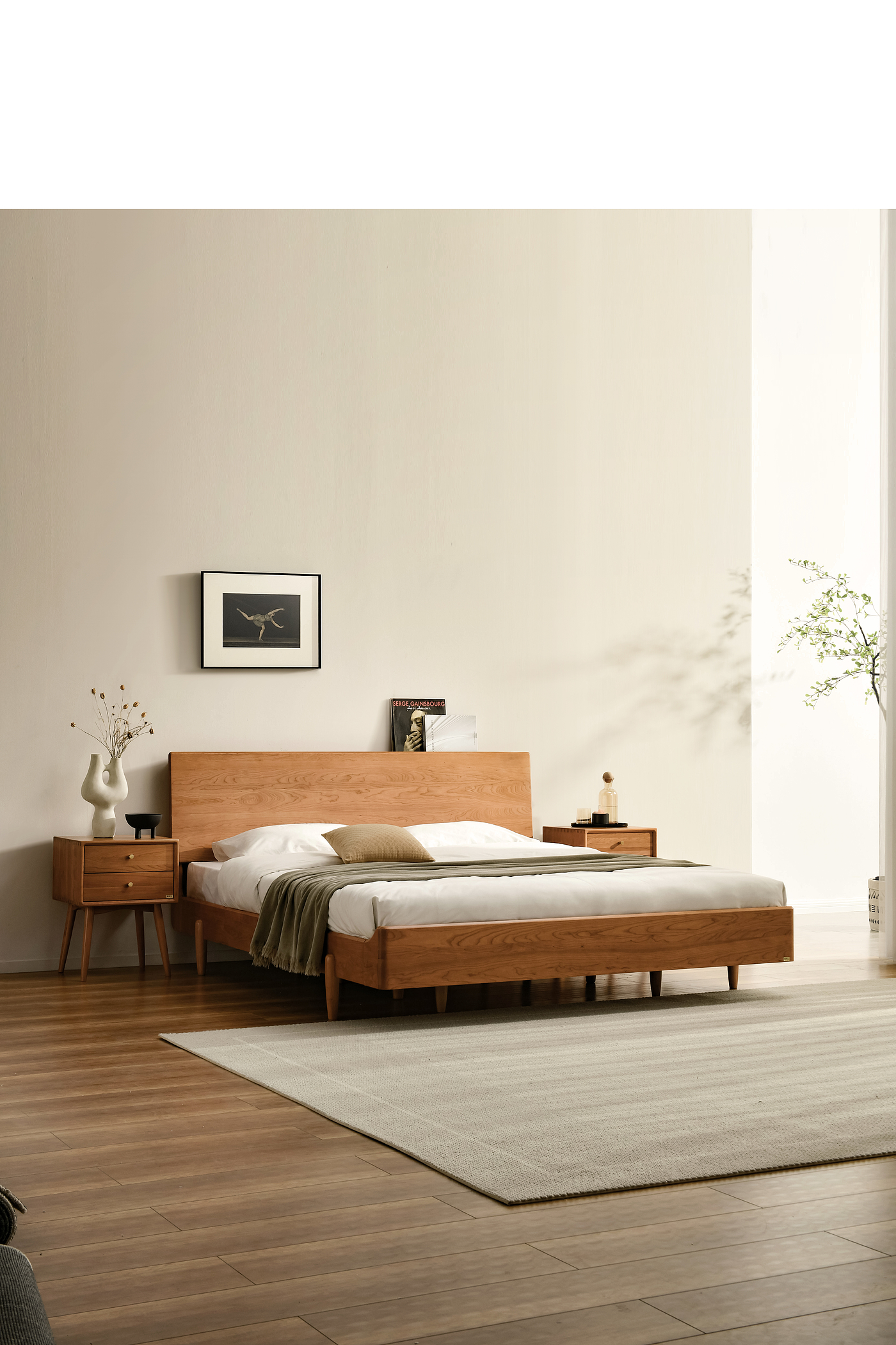 Vintage · Solid Wood · Bed，Vintage · Solid Wood · Bed，