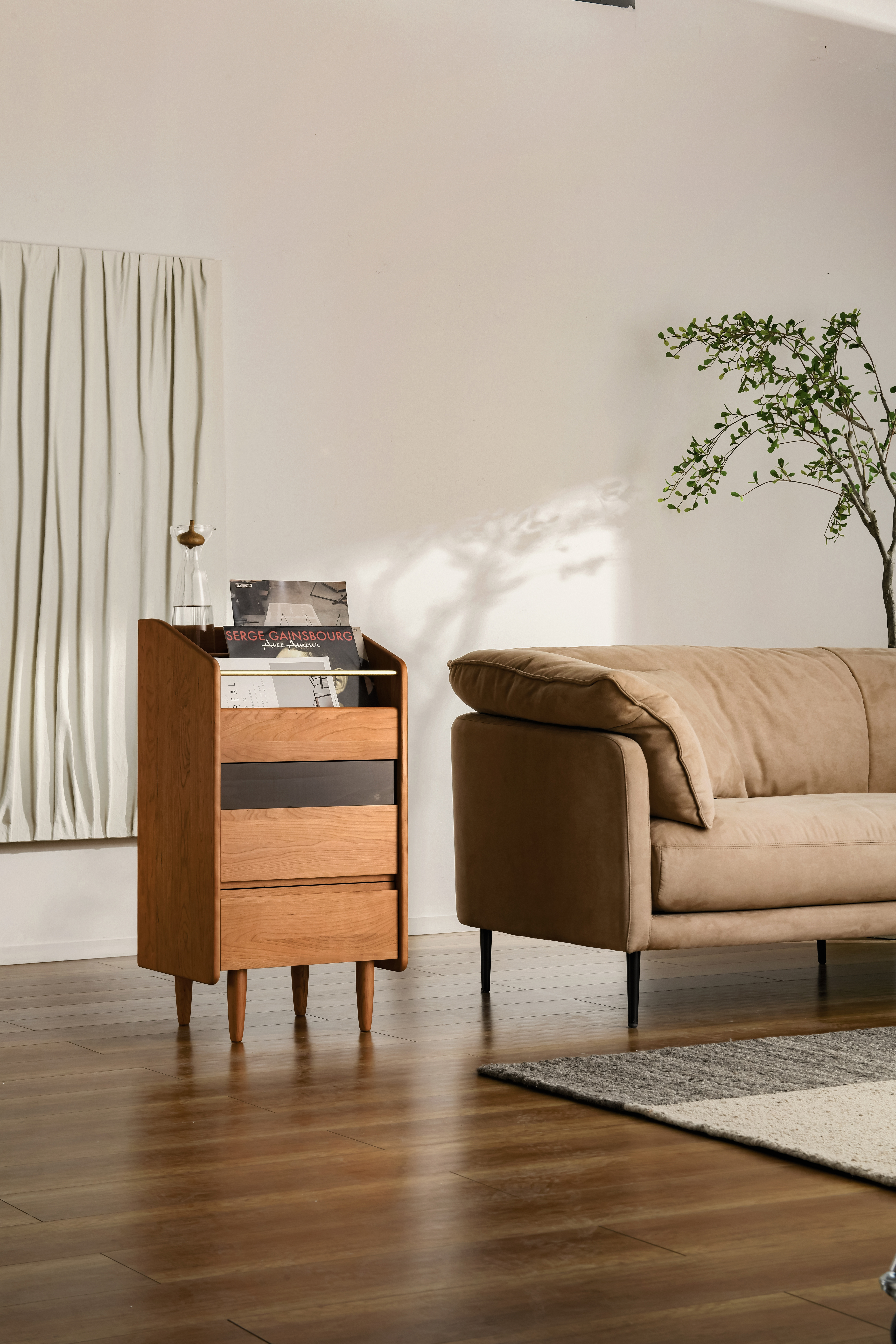 Vintage · Solid Wood · Side Cabinet，