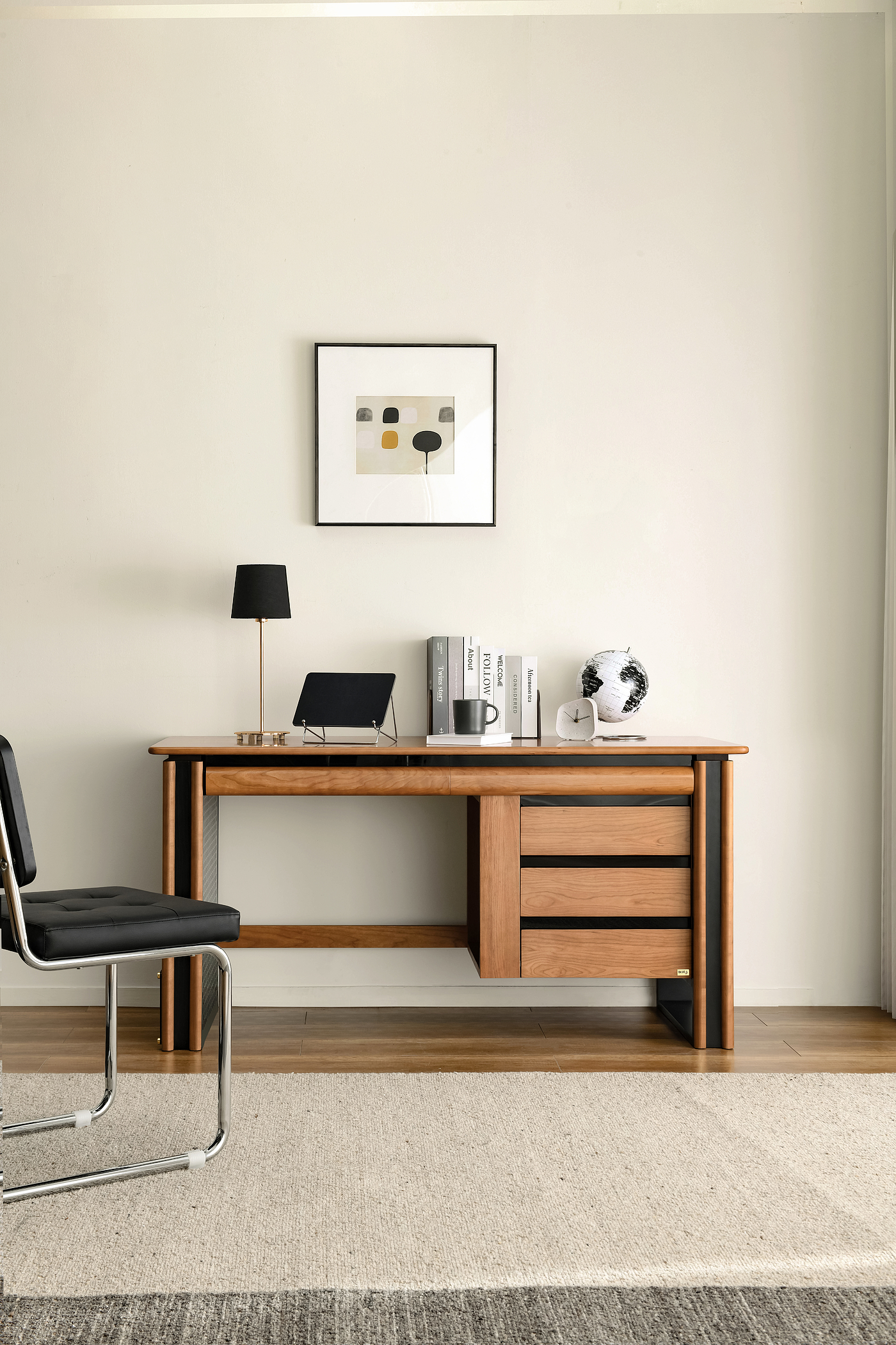 Vintage · Solid Wood · Desk，