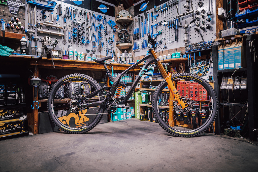 Bicycle，gt，industrial design，vehicle，MTB，Bicycle design，