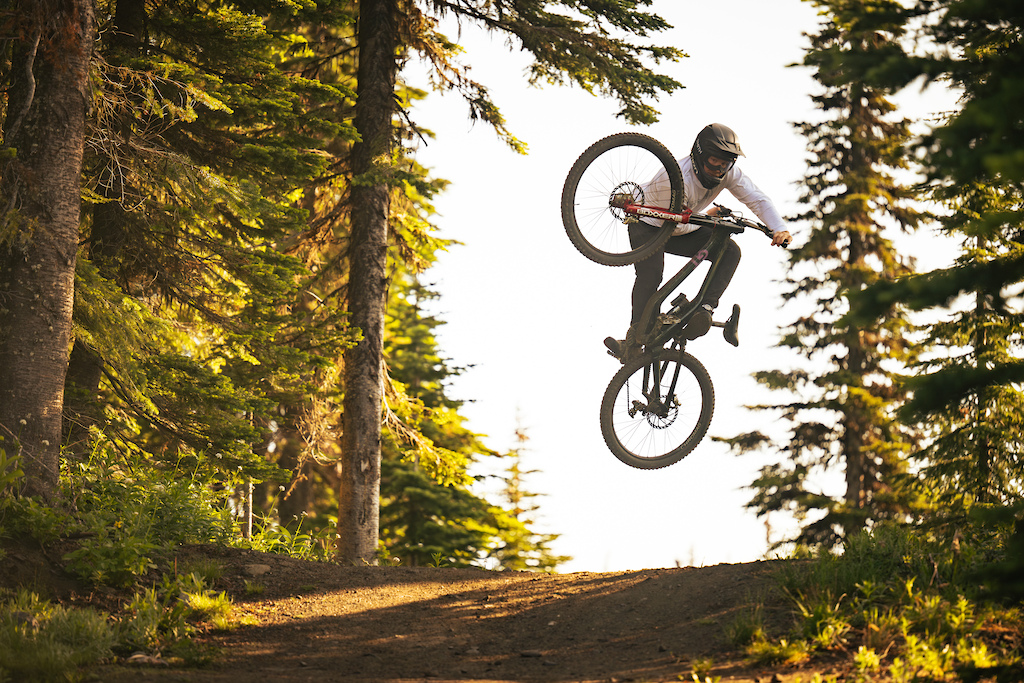 Bicycle，gt，industrial design，vehicle，MTB，Bicycle design，