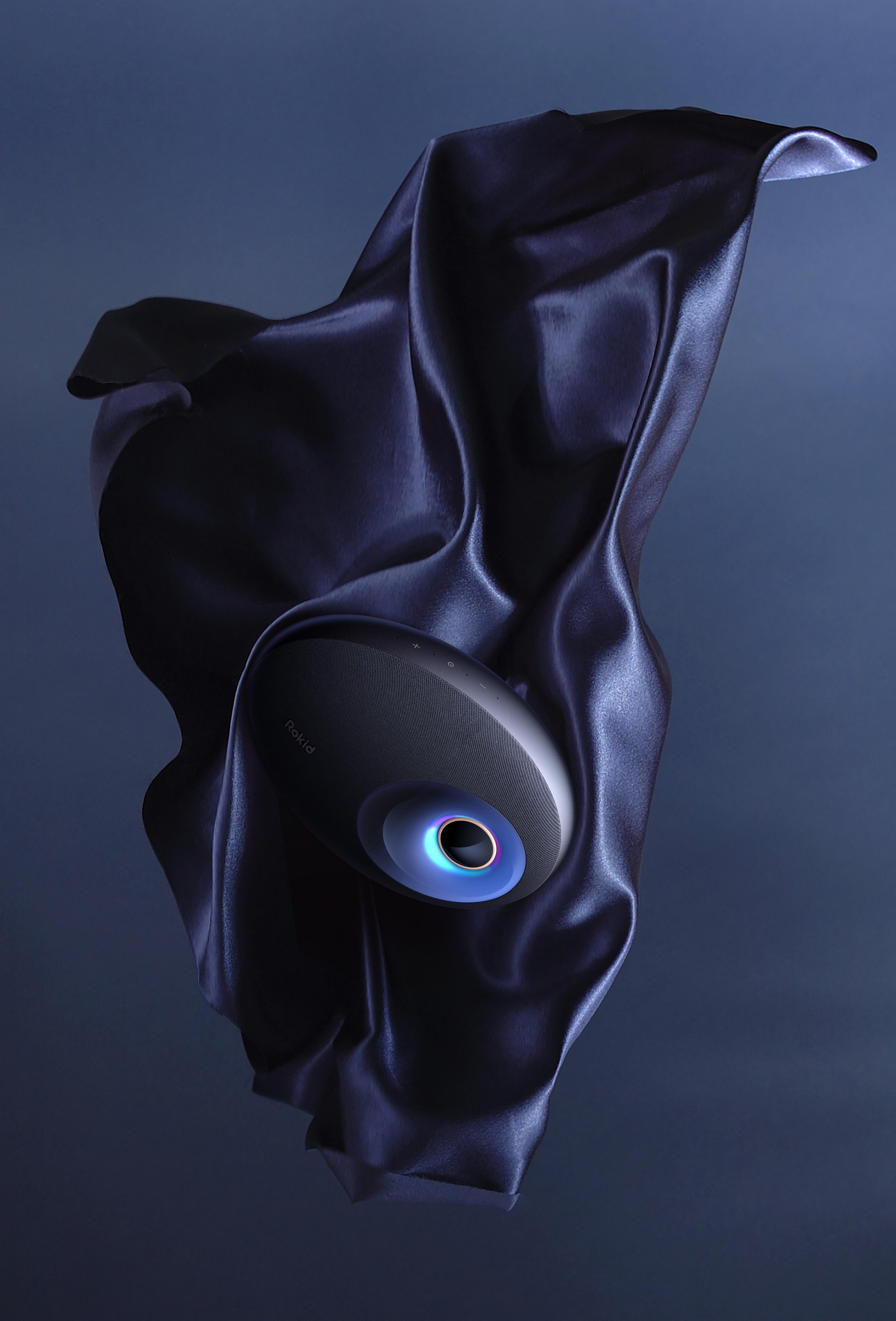 Intelligent speaker，