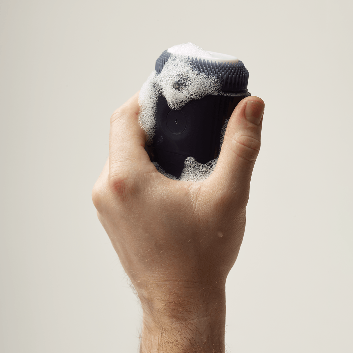 Bob，Soap dispenser，Sanitary ware，Personal protective equipment，