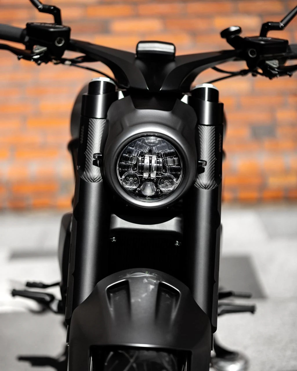 PIOMBO，vehicle，motorcycle，originality，