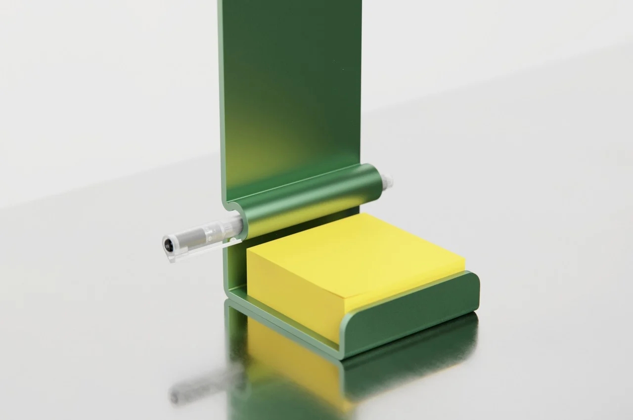 Office Supplies，Stationery，Post-it Storage Rack，originality，