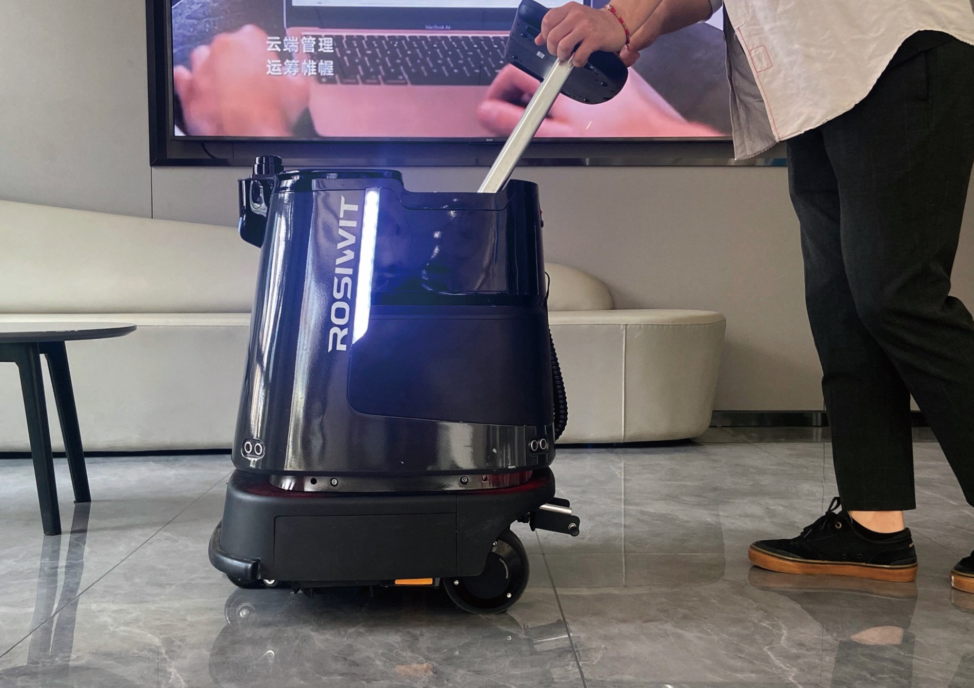 Washing machine，Commercial Cleaning，robot，