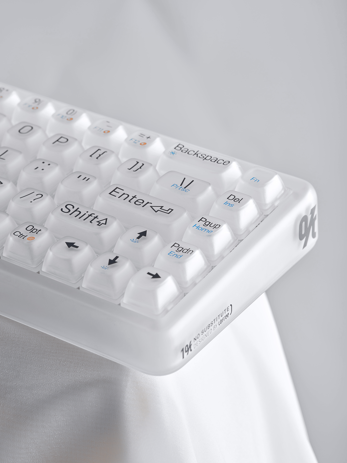 Office keyboard，Lofree Lofi，Mechanical keyboard，product design，esthetics，transparent，