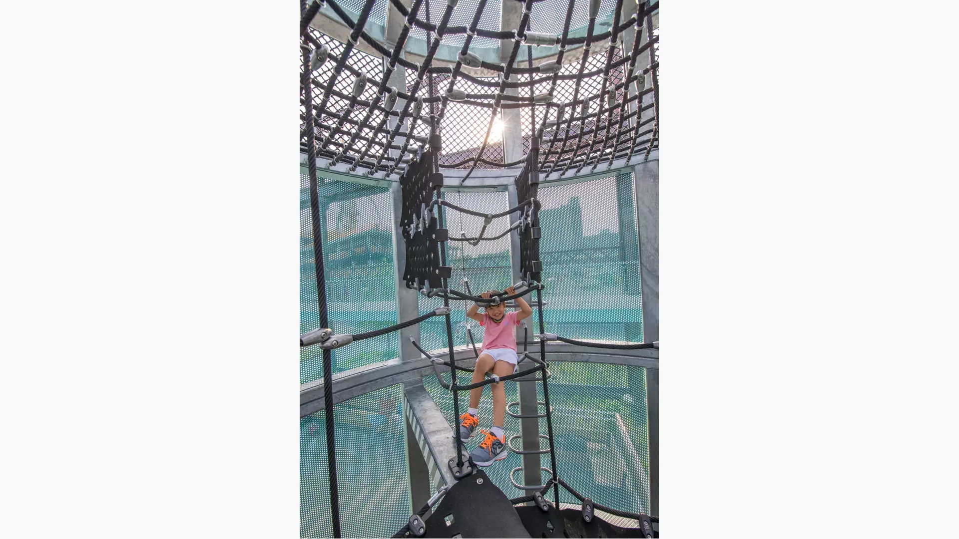 modeling，Outdoor recreation，Slide，park，old building renovation，Children's Playground，