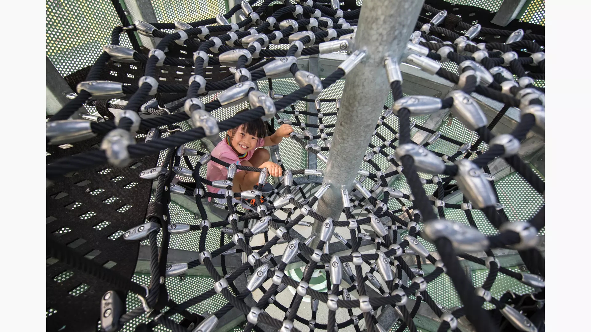 modeling，Outdoor recreation，Slide，park，old building renovation，Children's Playground，