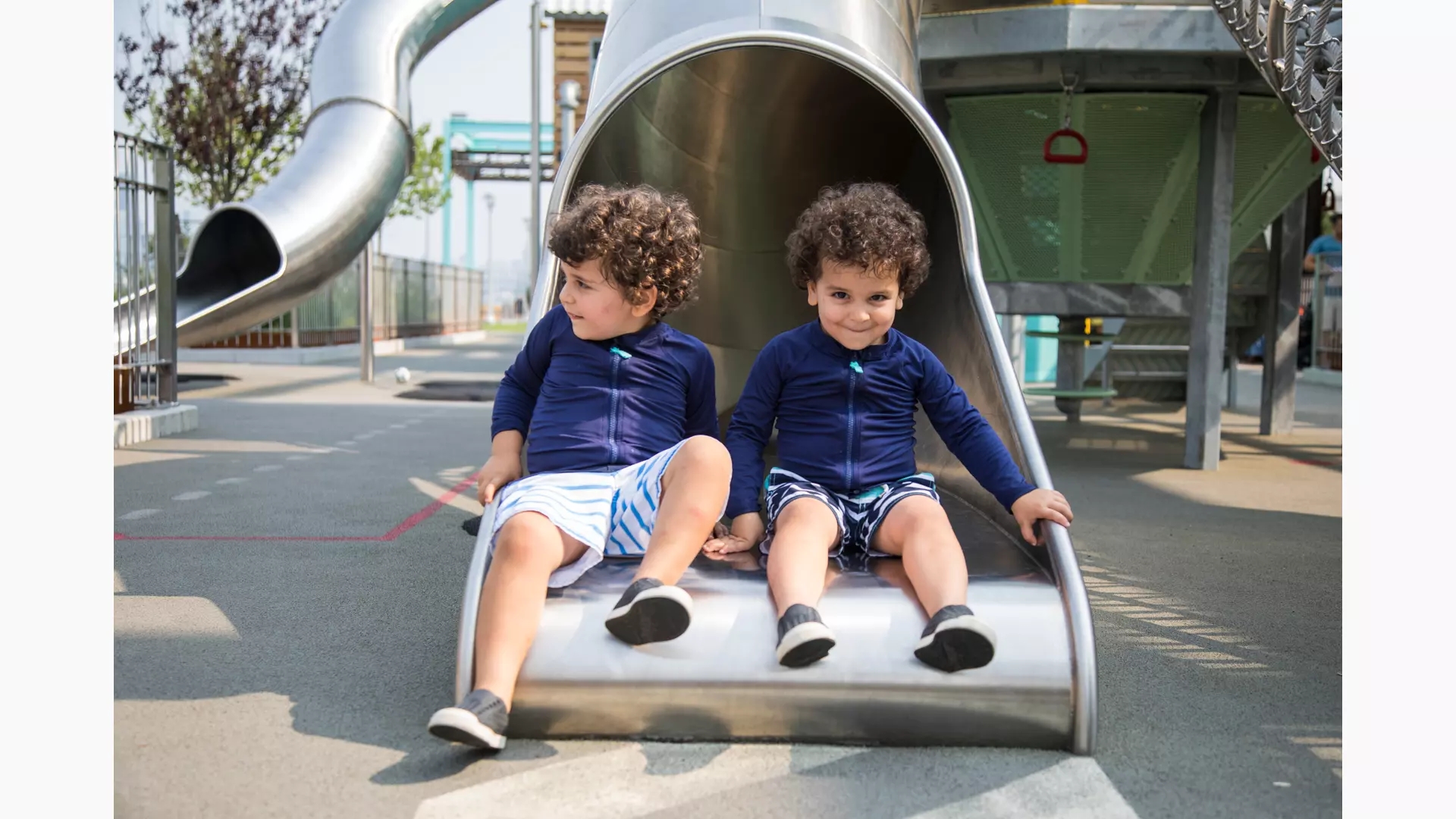 modeling，Outdoor recreation，Slide，park，old building renovation，Children's Playground，