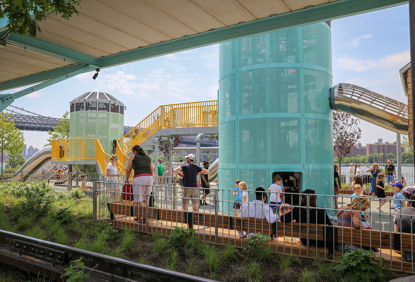 modeling，Outdoor recreation，Slide，park，old building renovation，Children's Playground，