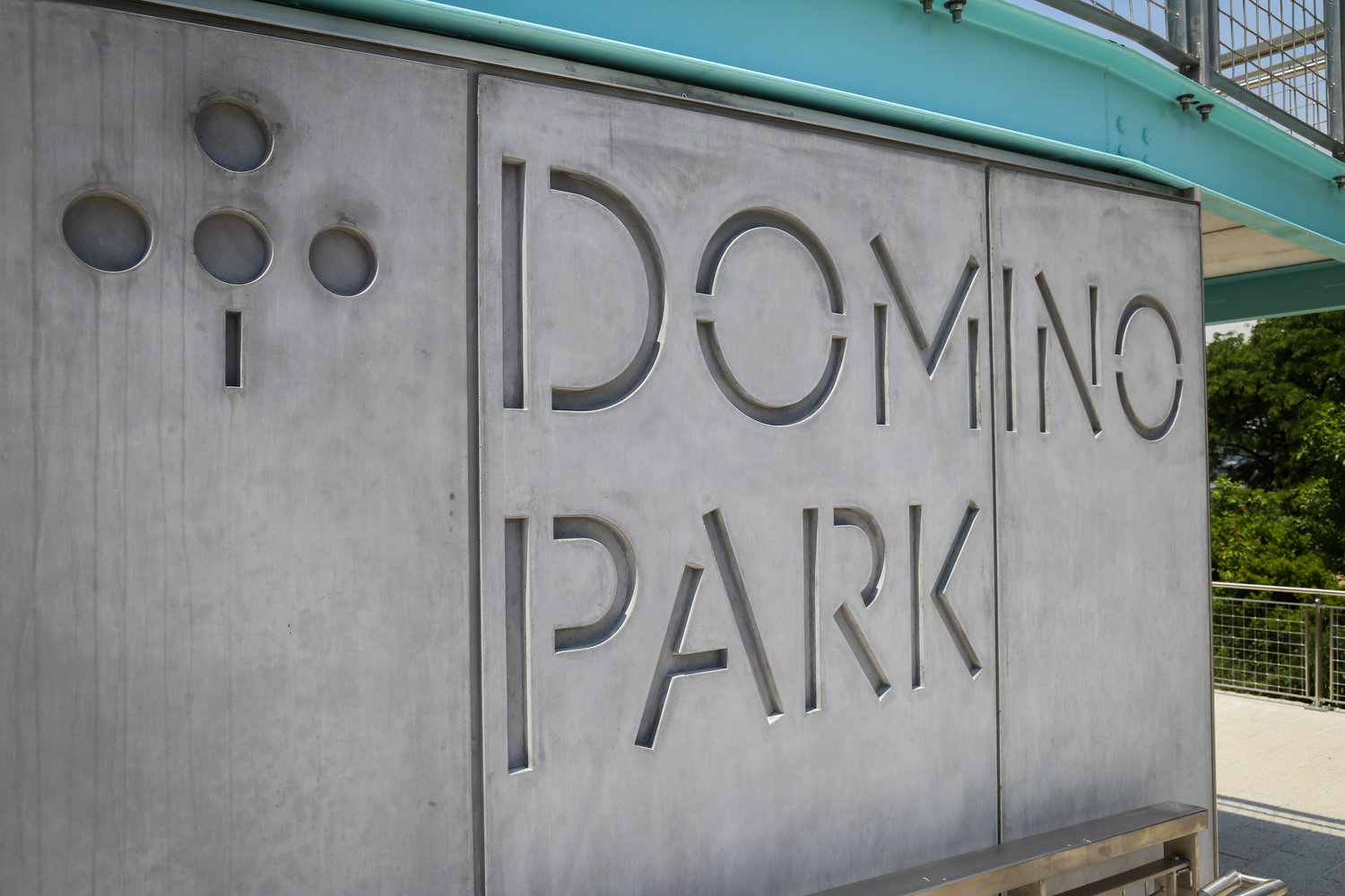 modeling，Outdoor recreation，Slide，park，old building renovation，Children's Playground，