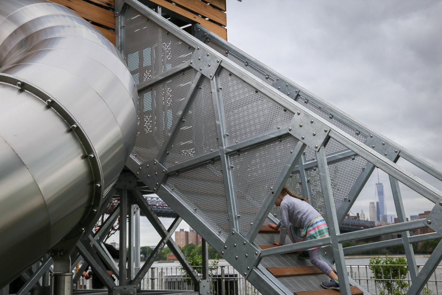 modeling，Outdoor recreation，Slide，park，old building renovation，Children's Playground，