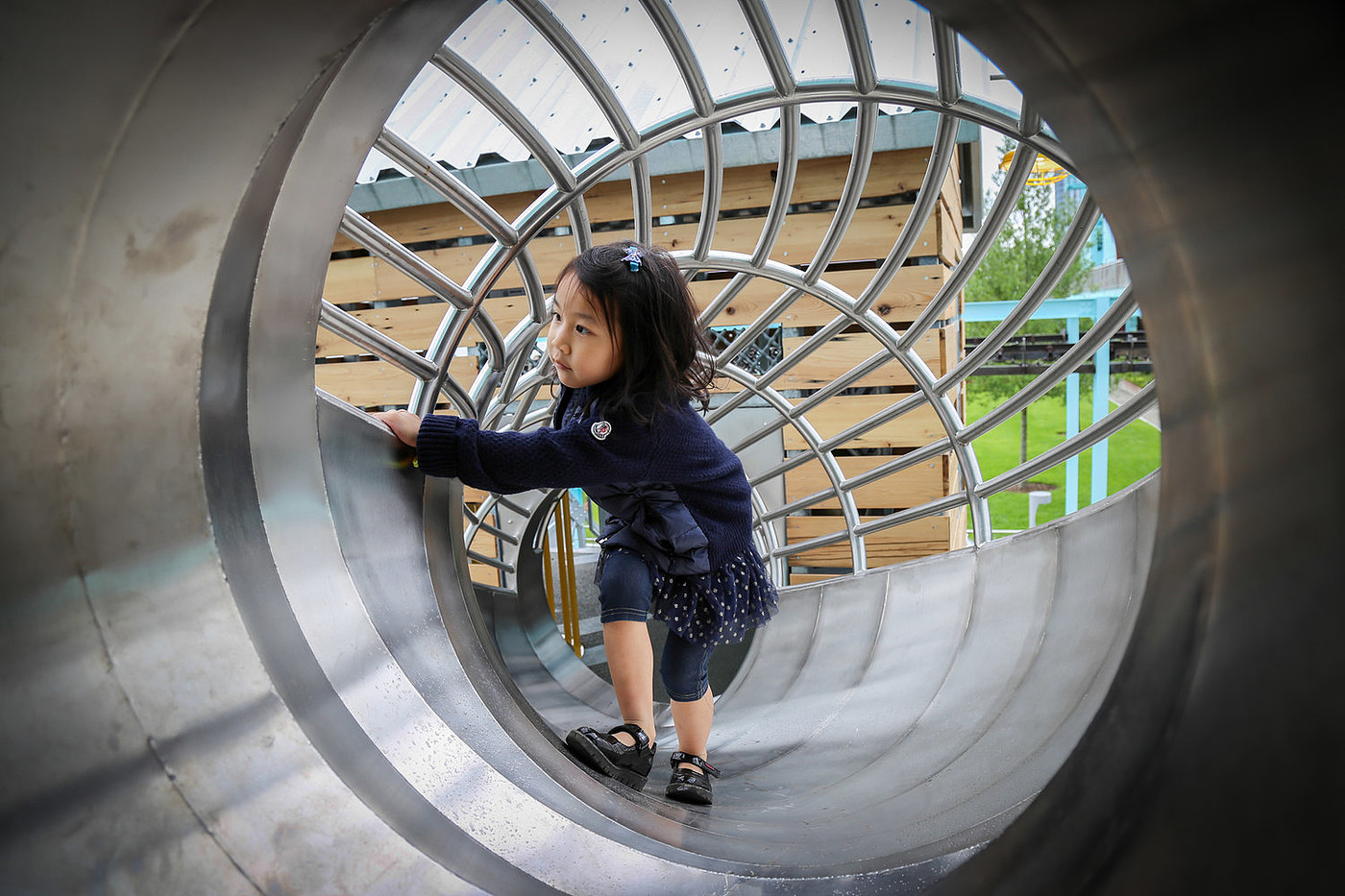 modeling，Outdoor recreation，Slide，park，old building renovation，Children's Playground，