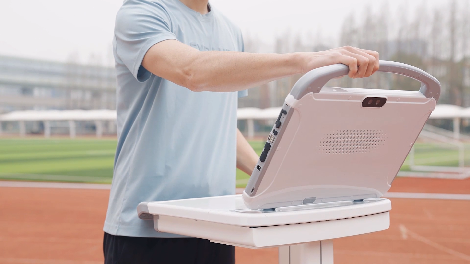 Data collector; Flat panel; Portable; Removable，