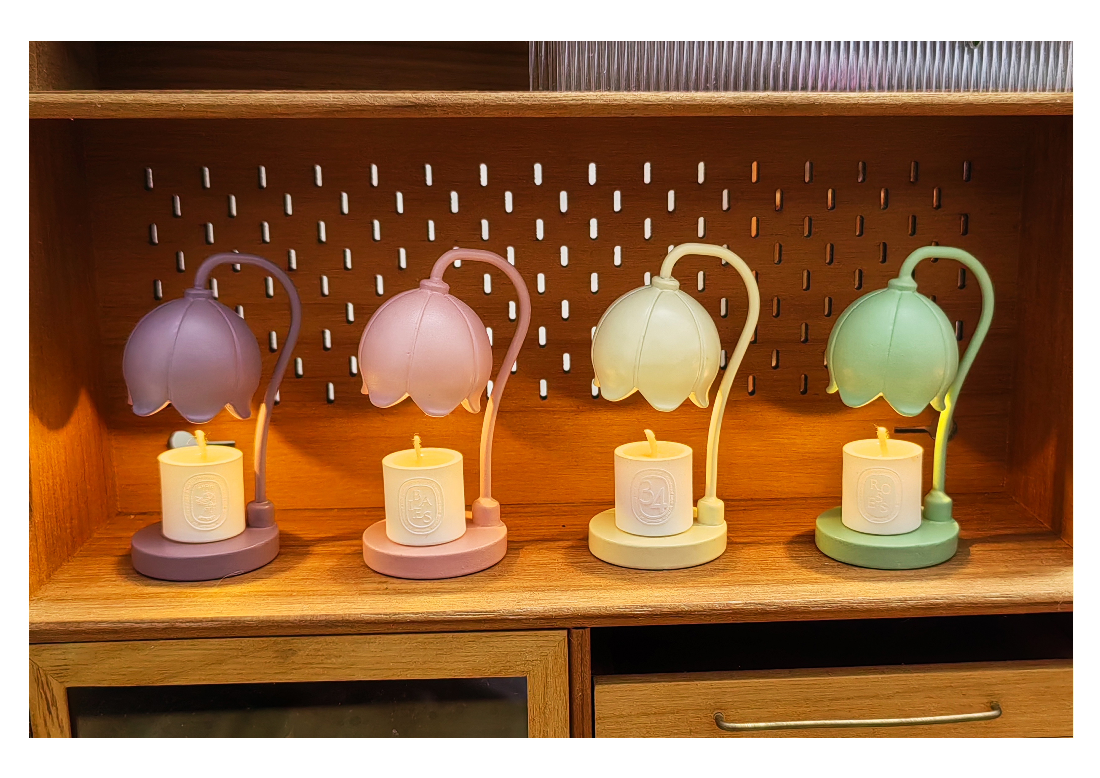 Doll House，dollhouse，melting wax lamp，Miniature model，Handmade，fingertip，