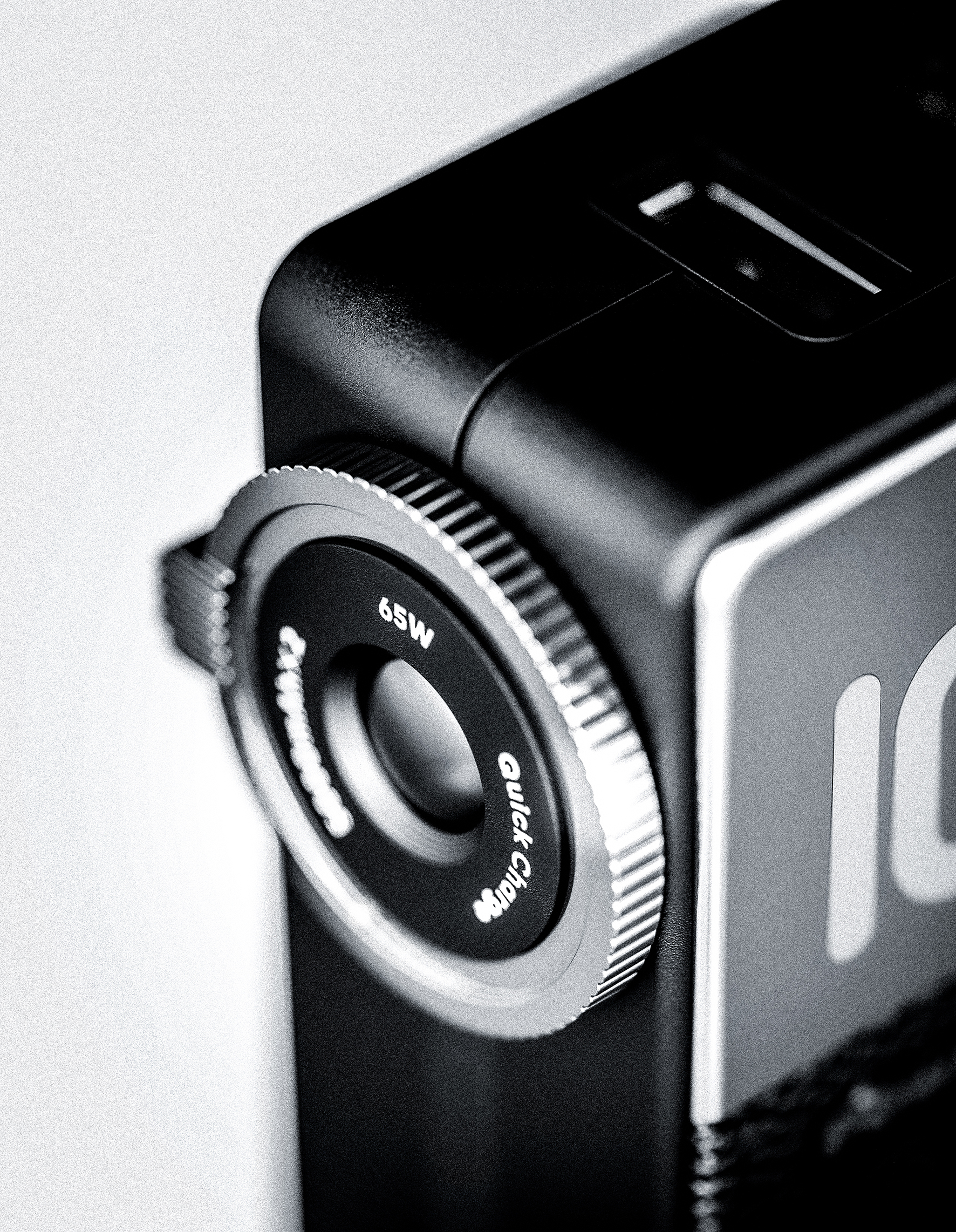 portable source，Charging plug，