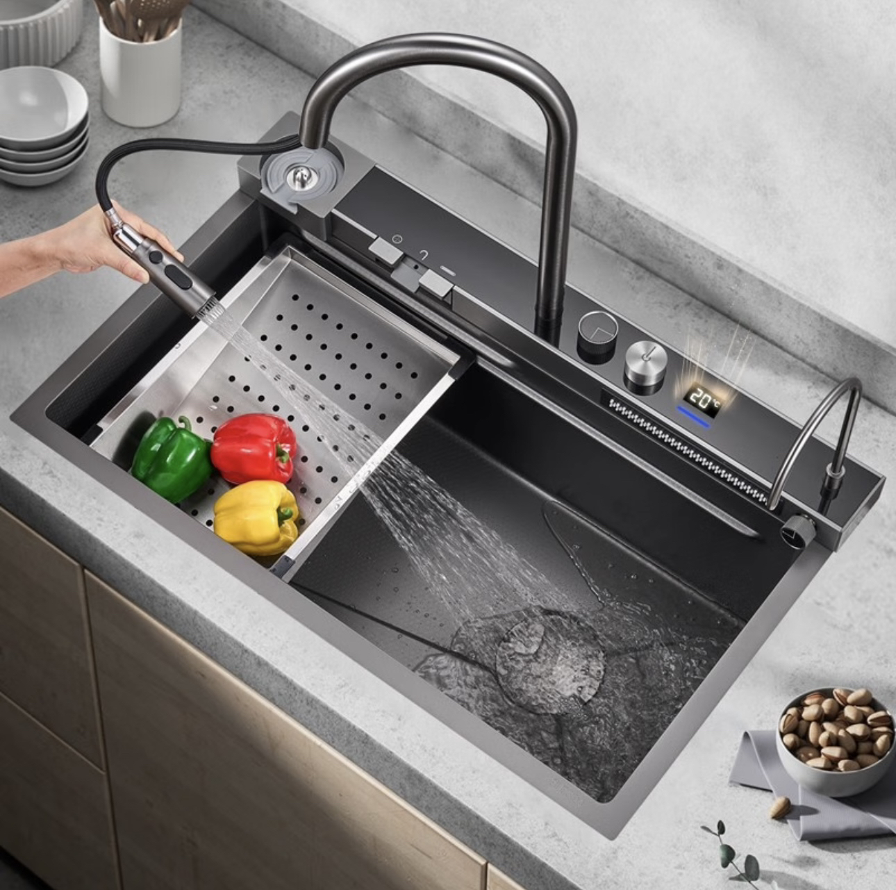 kitchen，Sanitary products ，Design，water tap，Kitchen faucet，