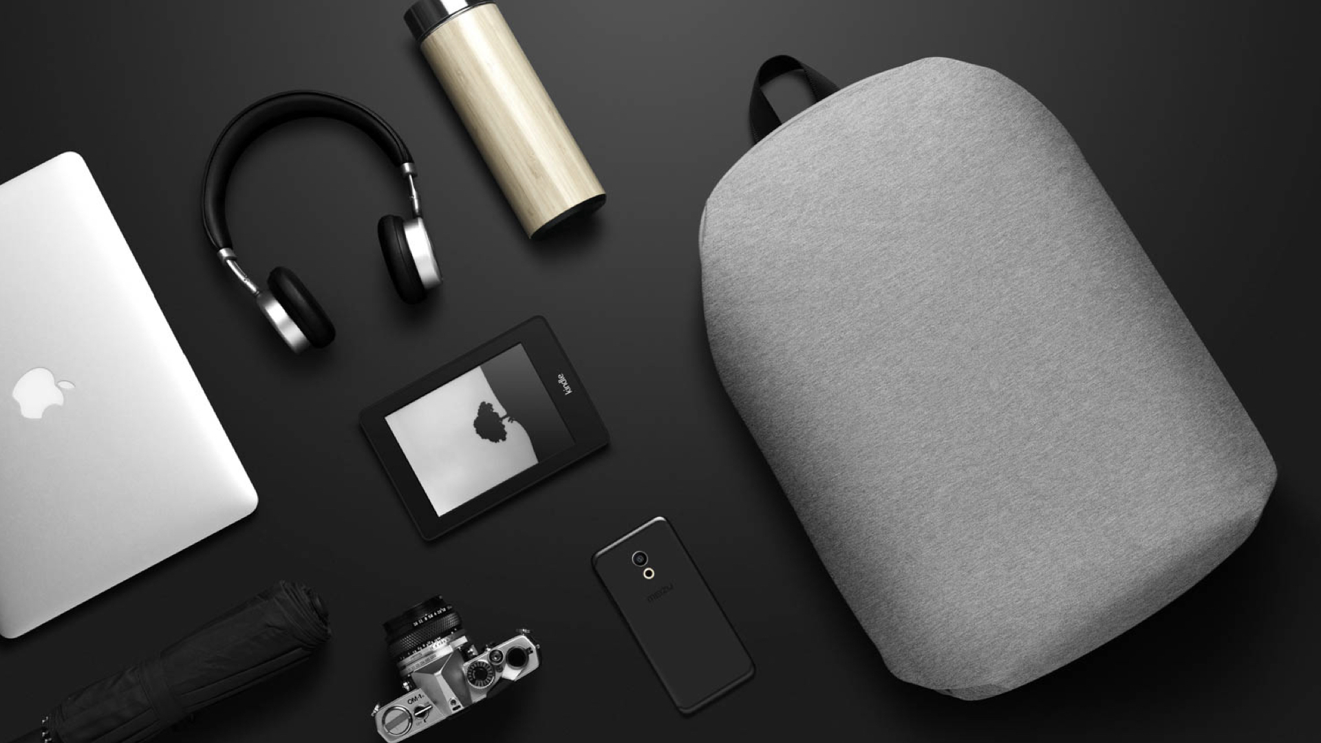 A explosive backpack，