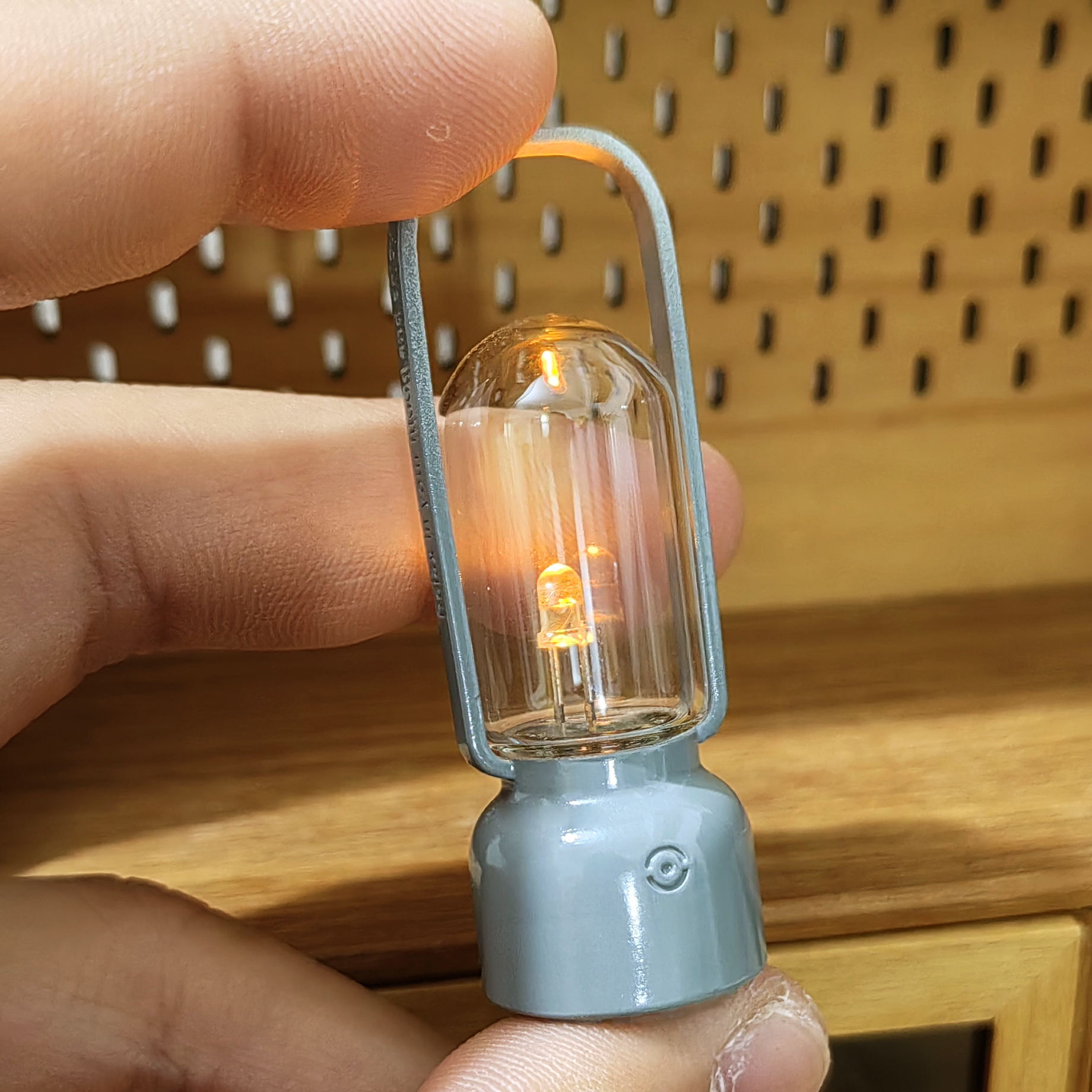 Doll House，dollhouse，outdoors，Camping lamp，Miniature model，fingertip，Handmade，