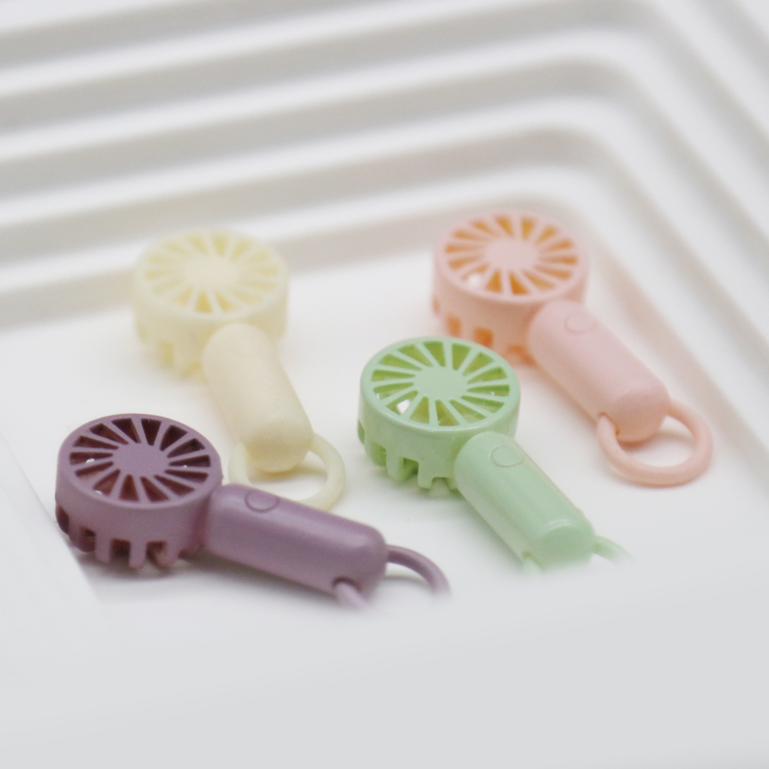 Doll House，dollhouse，Handheld fan，Miniature model，Handmade，fingertip，