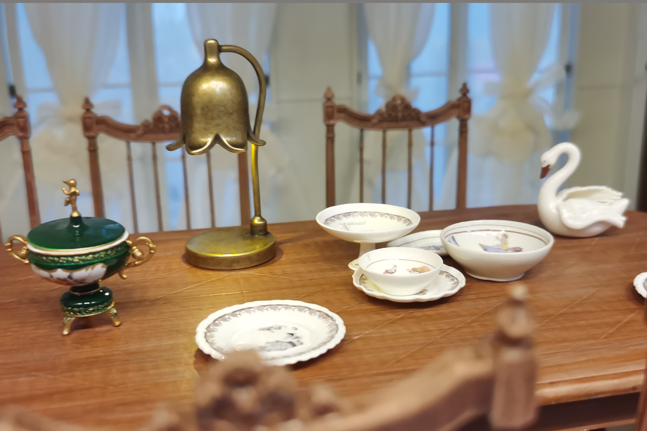 Doll House，dollhouse，melting wax lamp，Handmade，Miniature model，fingertip，