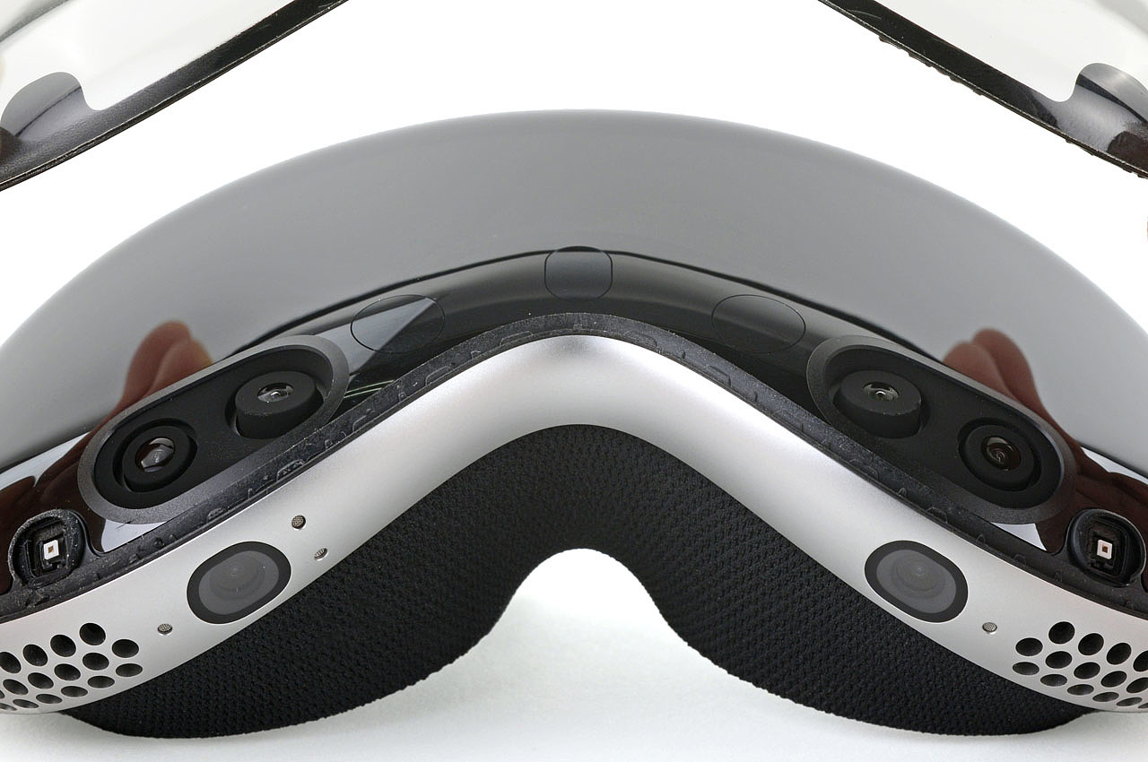 Vision Pro，虚拟现实设备，vr眼镜，苹果，