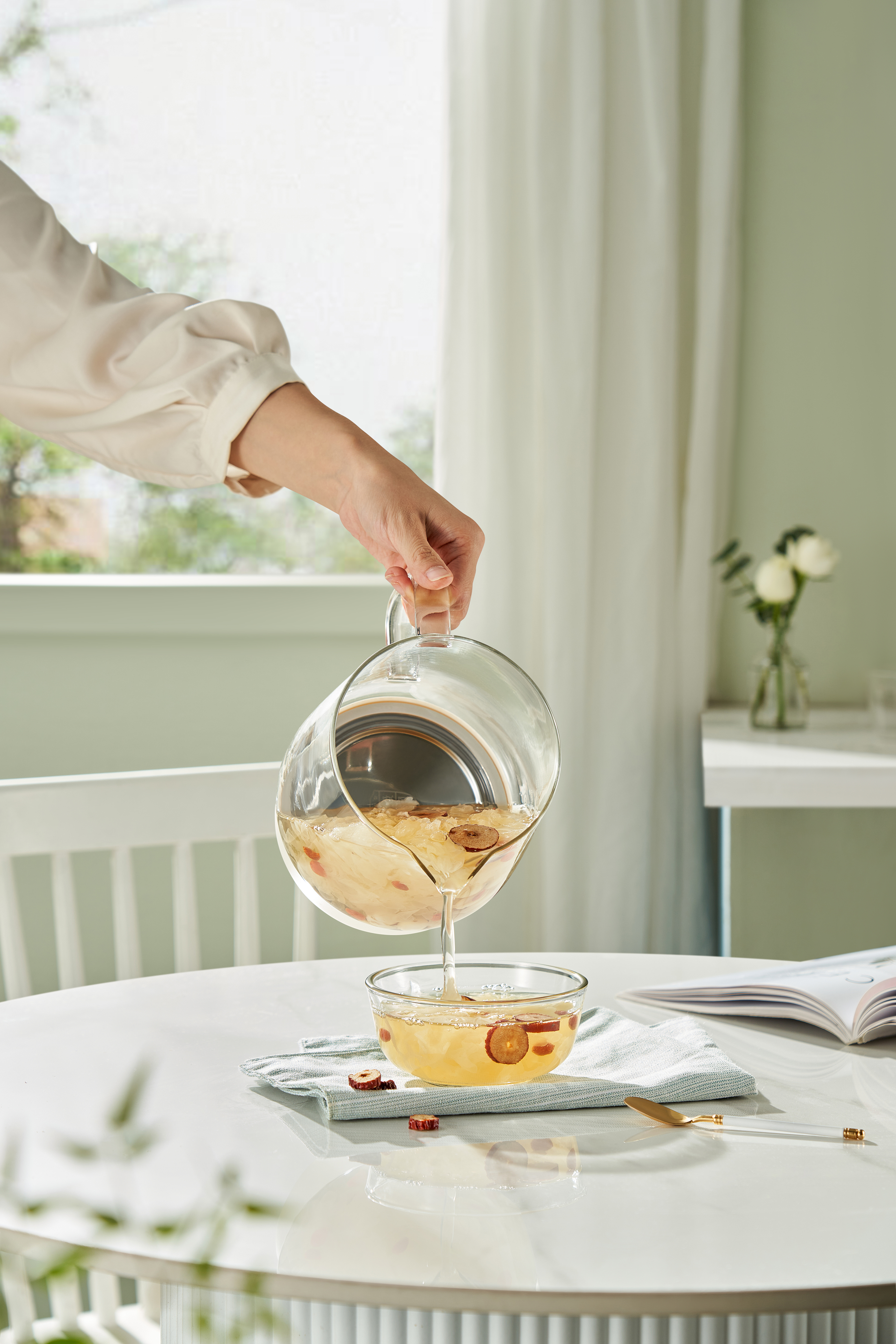 Retro，Office Fairy，delicate，