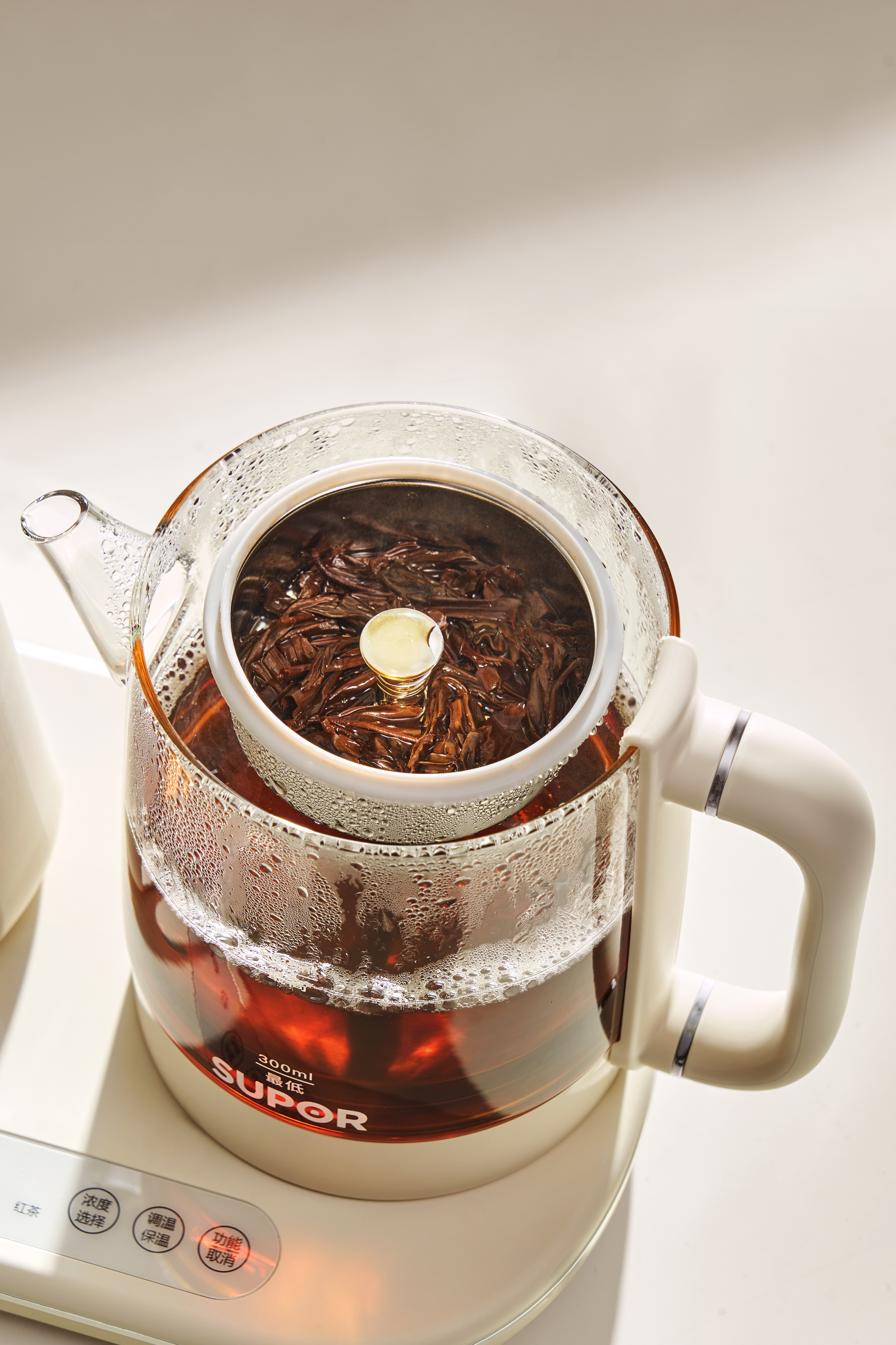 Light luxury retro，make tea make tea，a good pot of tea，