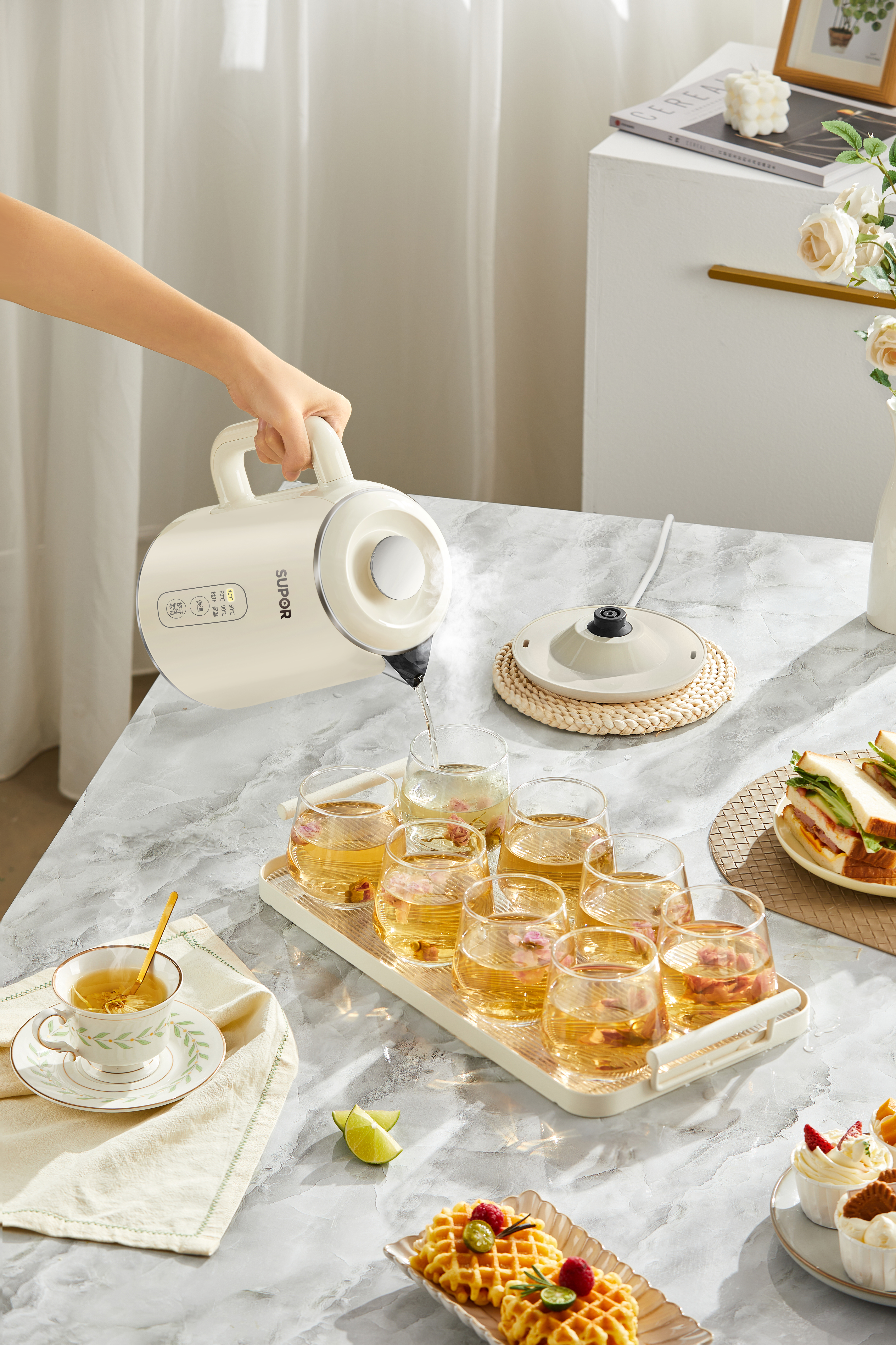 Retro，Home Furnishing，Electronic insulation electric kettle，