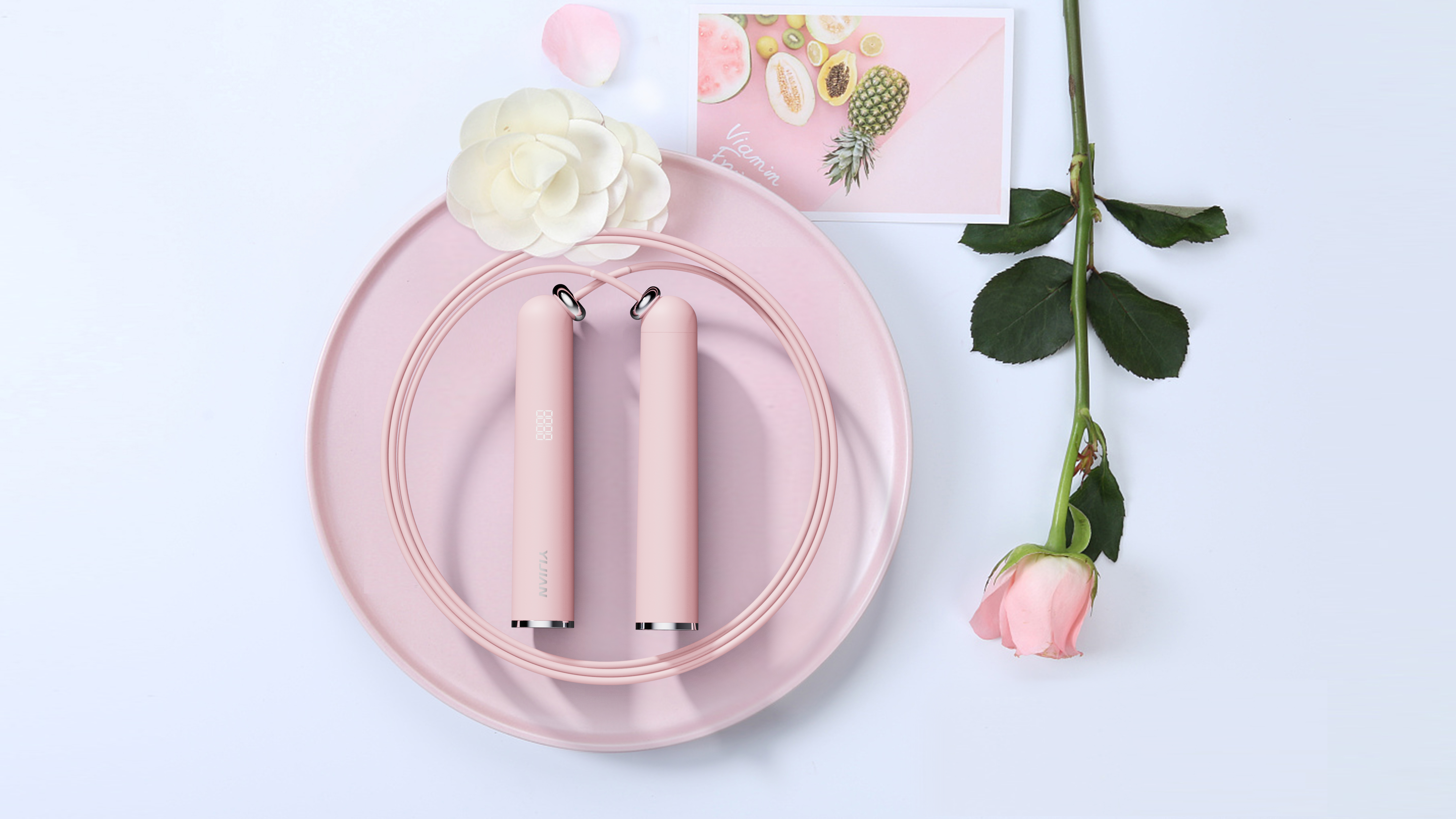 Female intelligent rope skipping，