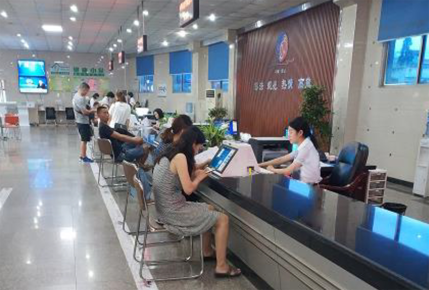 Intelligent device，human-computer interaction，Ergonomics，