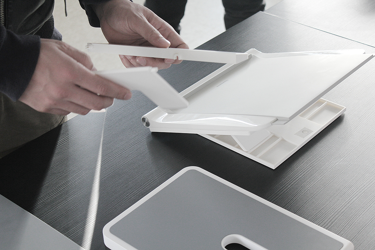 waterproof，Simple operation，Portability，storage，Reading desk，