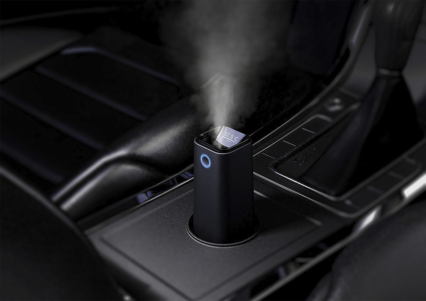 vehicle，Air purification，Vehicle fragrance，electrolyzed water，industrial design，