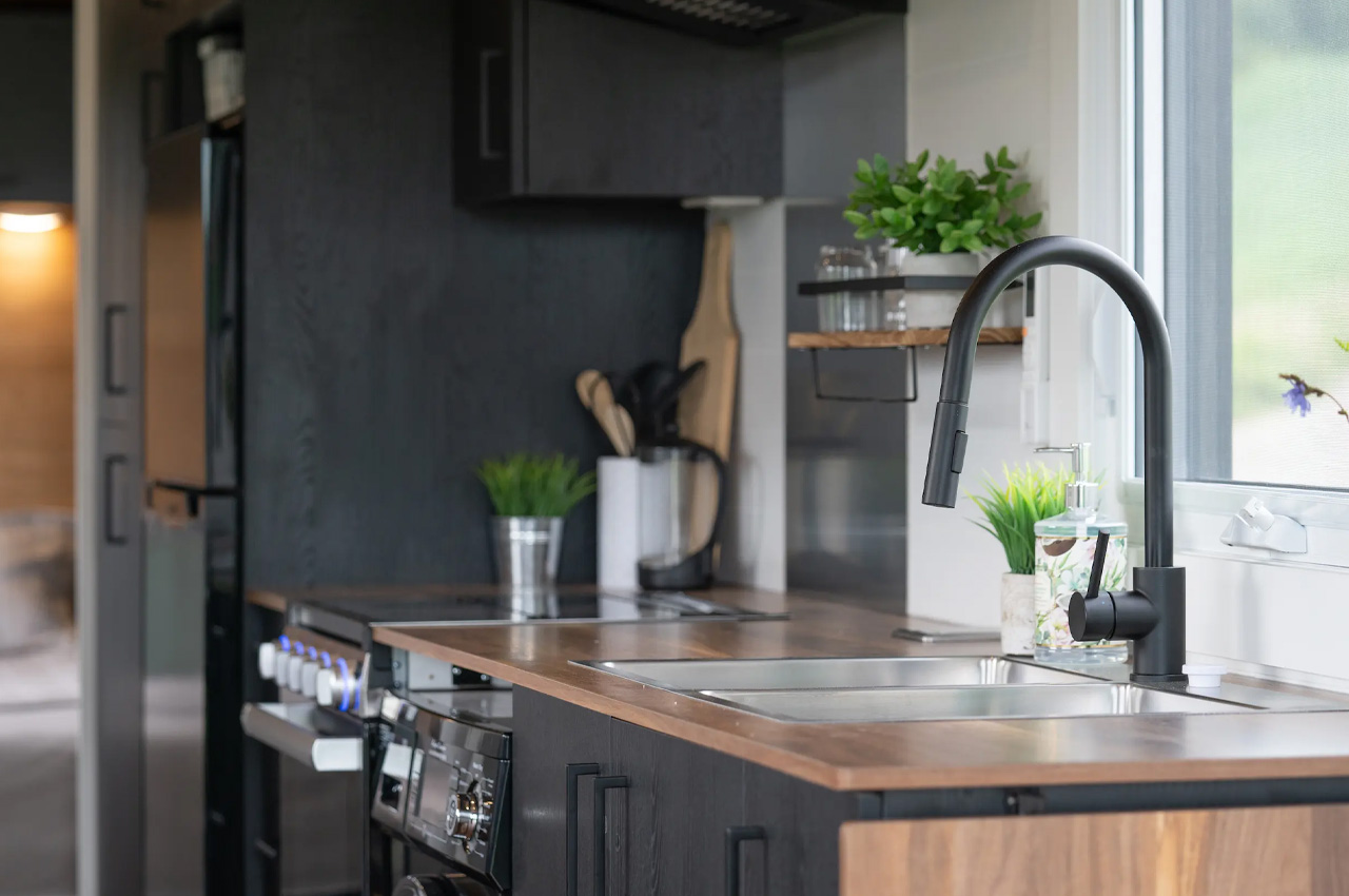 Nomad 30，trailer，Touring car，vehicle，