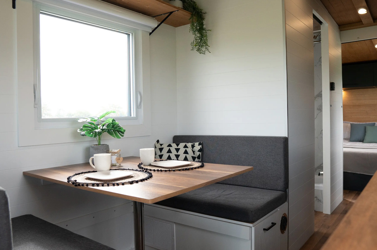 Nomad 30，trailer，Touring car，vehicle，