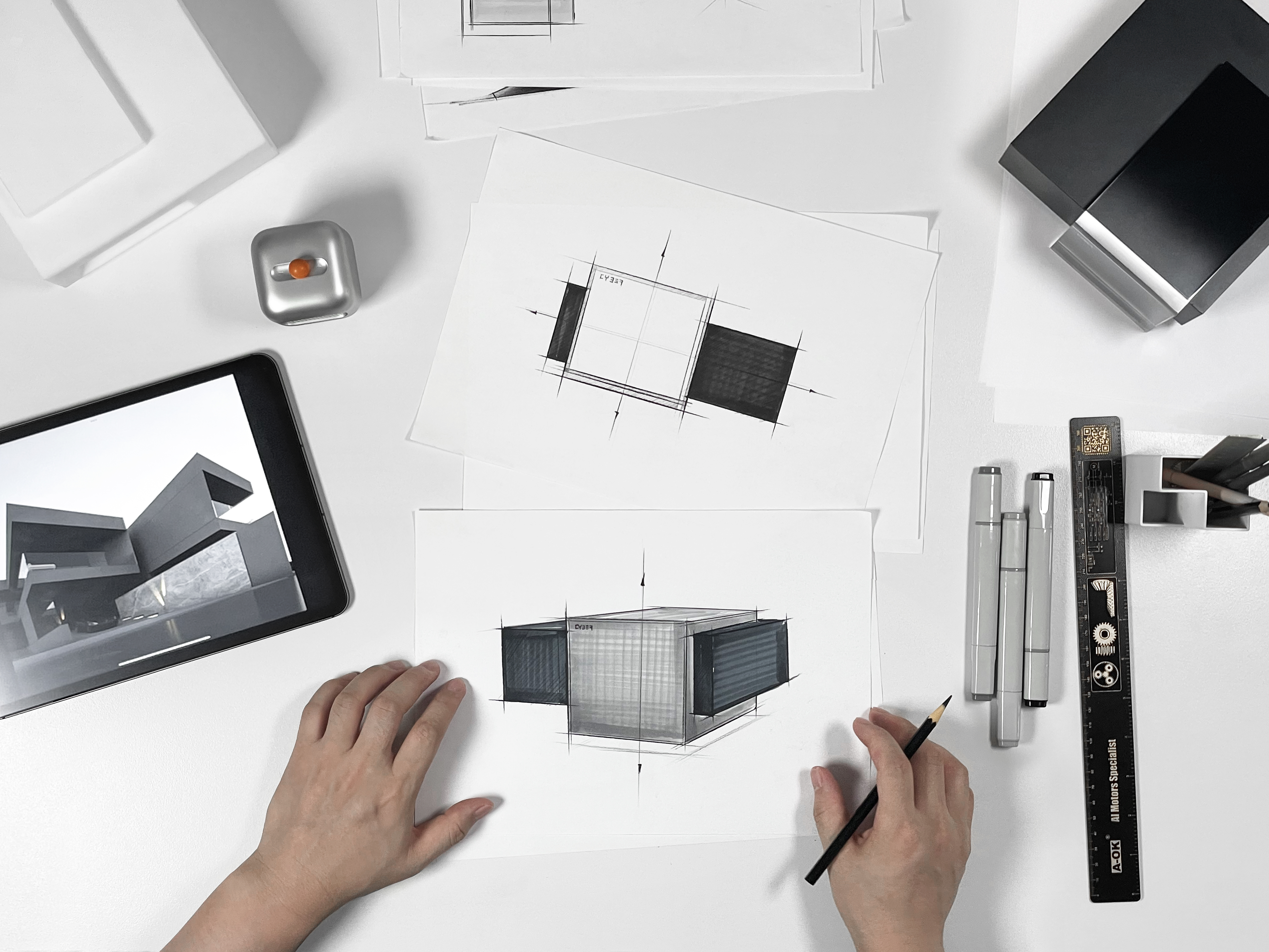 Original works，Zero-to-One Design，product design，Private cloud，Network Storage，Cyberize Family Cloud，Minimalist，