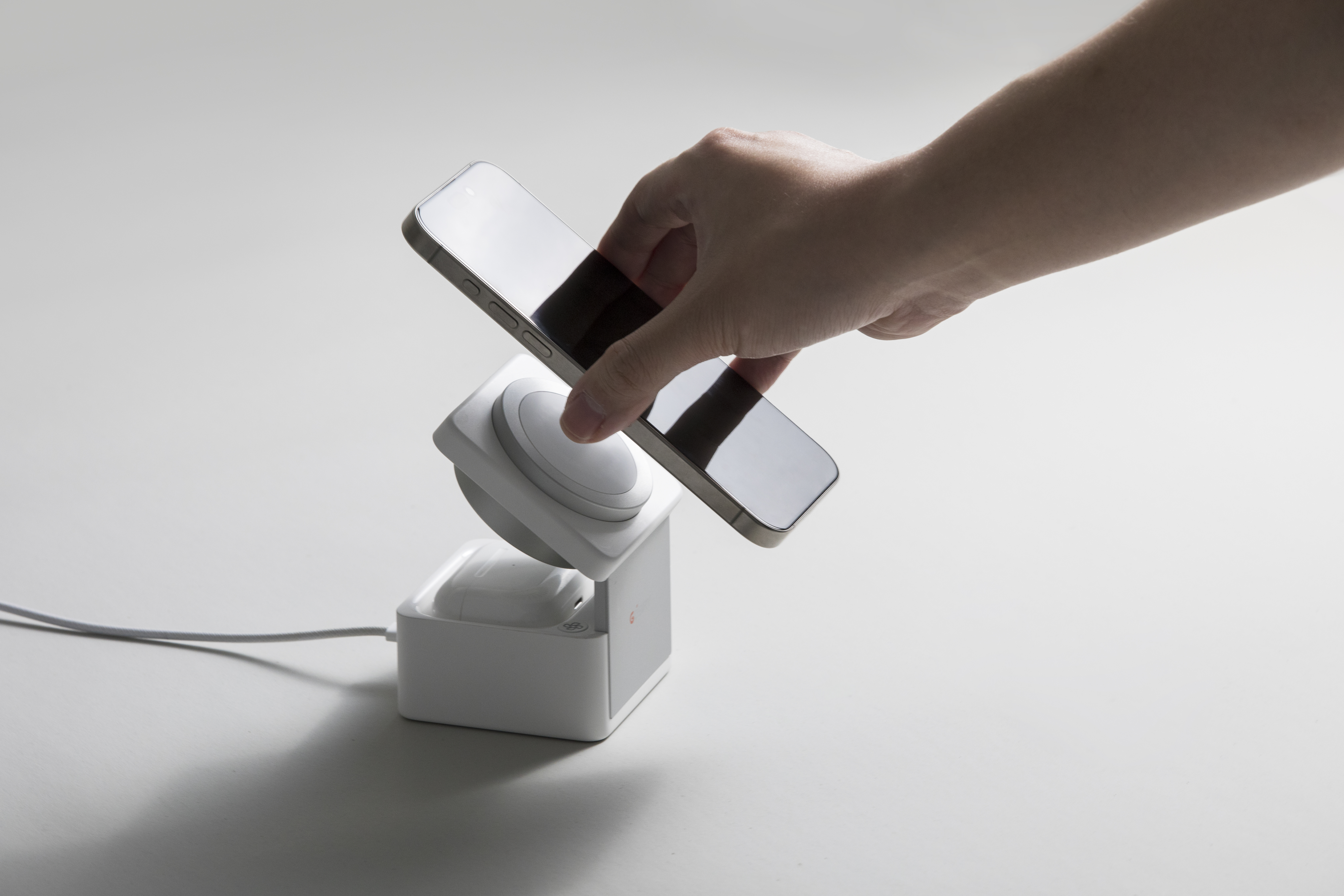 Wireless charging，Thought design，3c，product design，industrial design，portable battery，