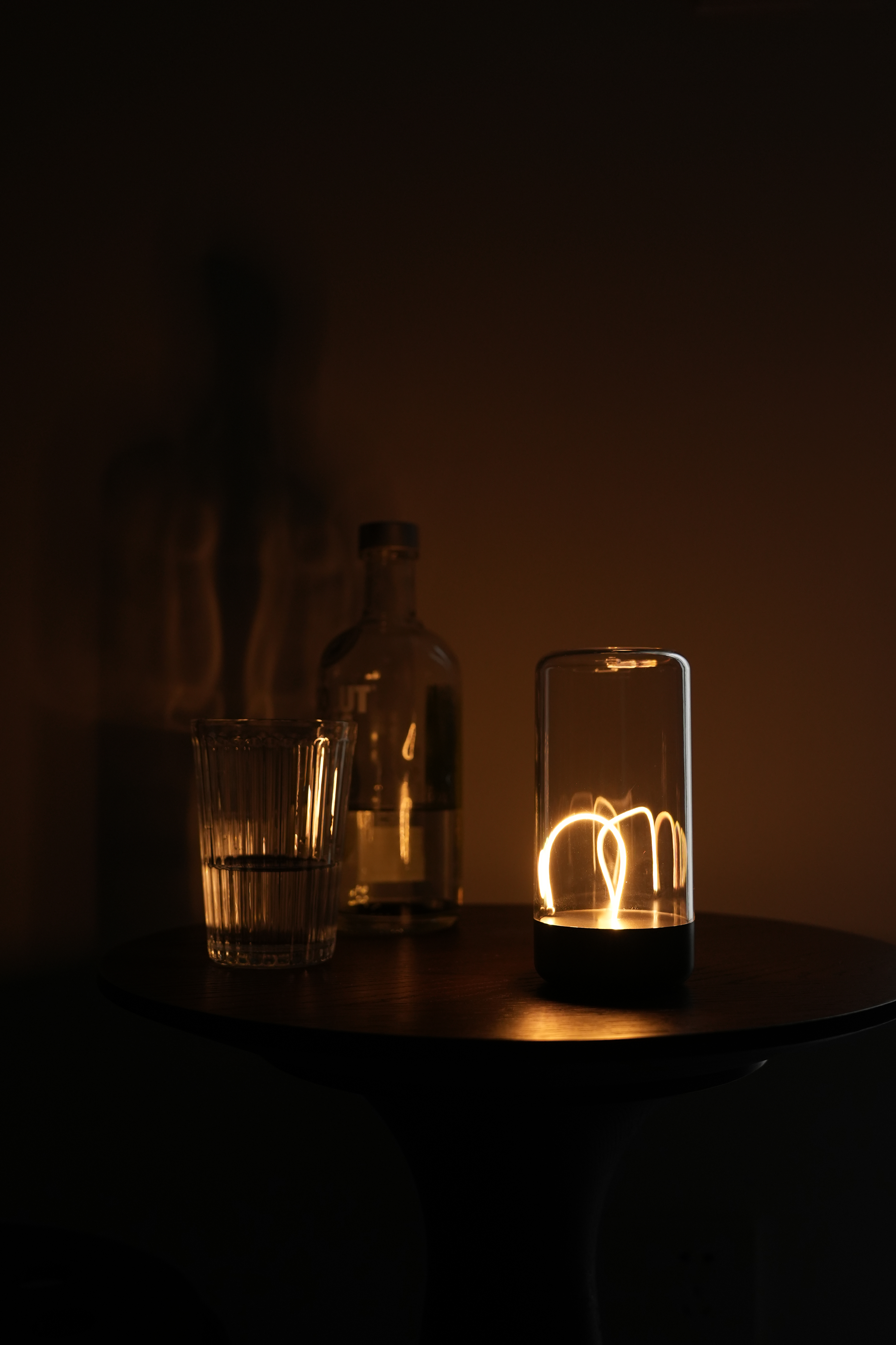 Zero-to-One Design，Atmosphere lamp，Linear filament，Simple design，Original design，industrial design，