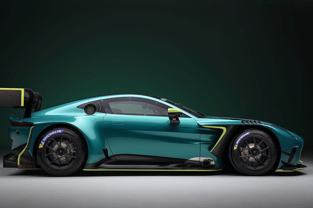 Aston Martin，VANTAGE GT3，Design，Model，multi-function，major，