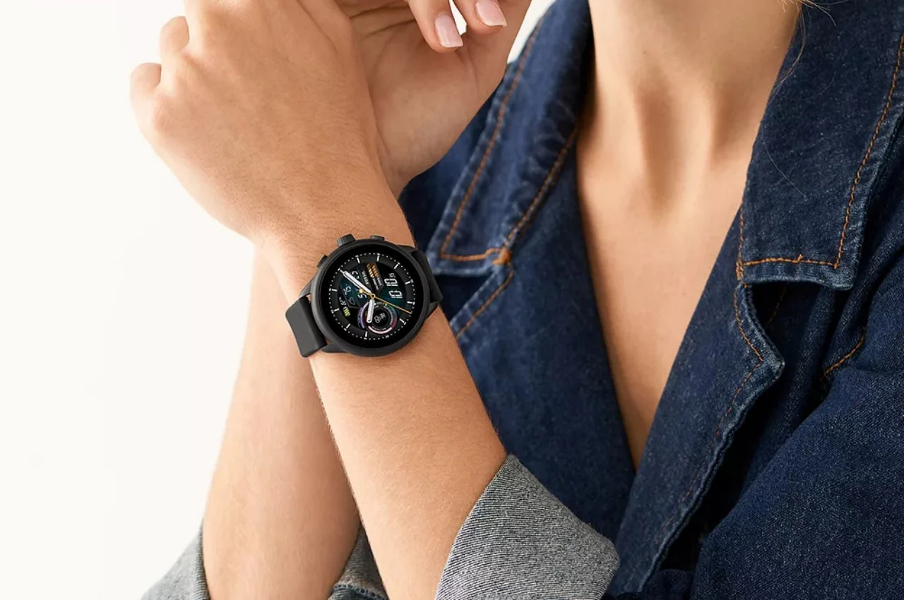 fossil，Intelligent Watch，Designer watches，