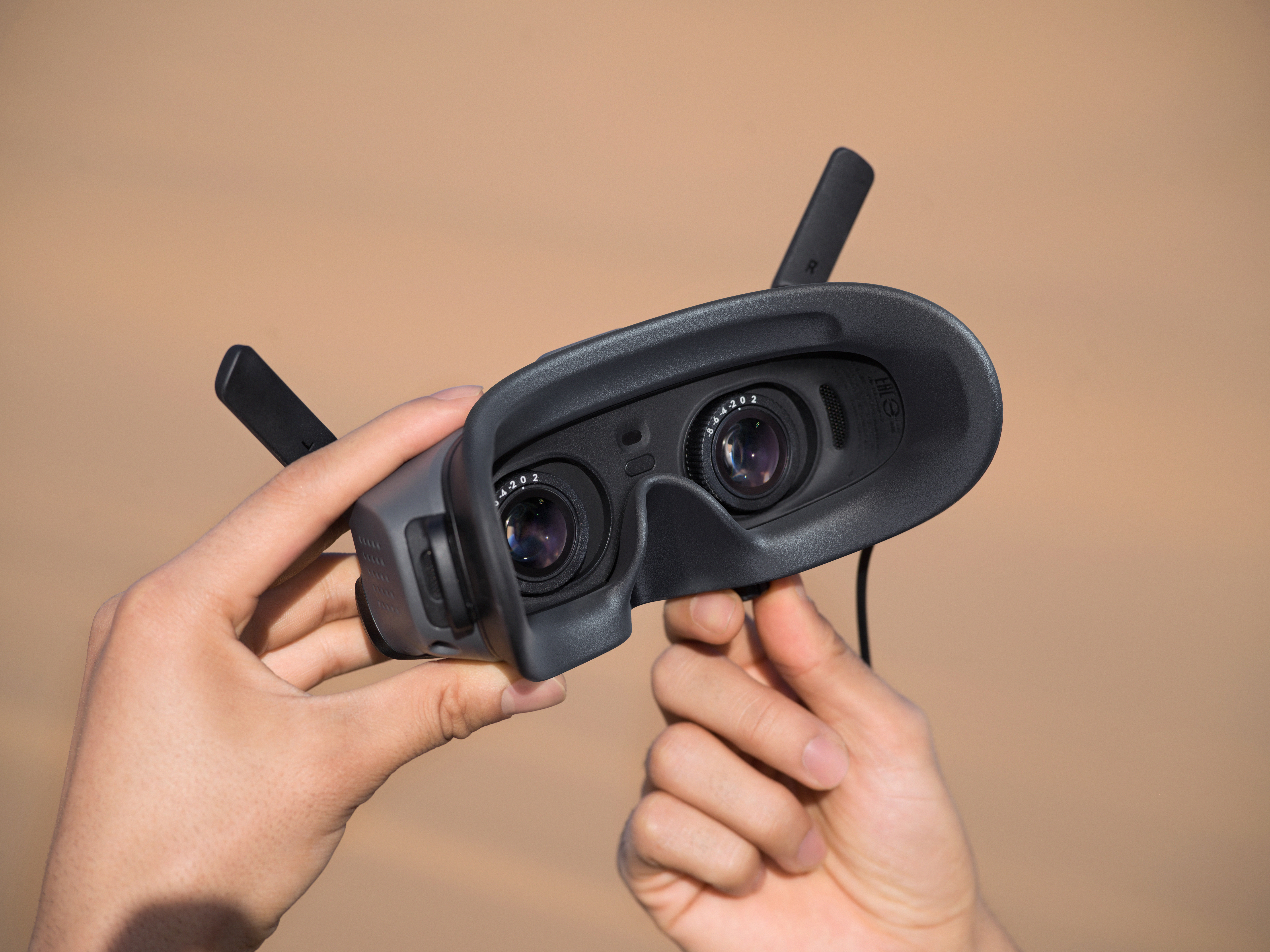 Dajiang innovation，VR glasses，industrial design，