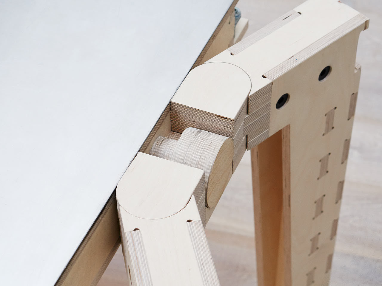 table，table，Work table，deformation，structure，wood，