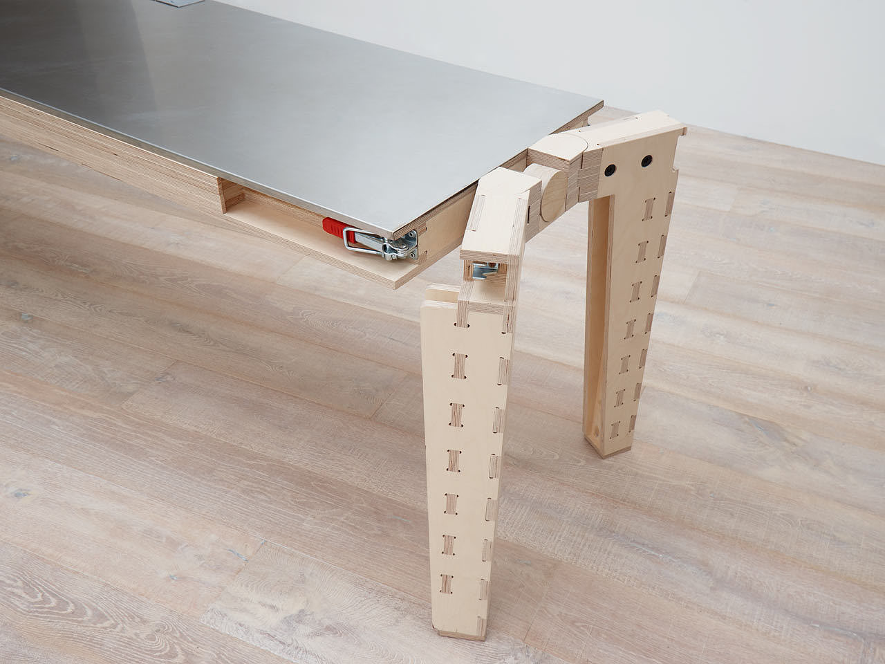 table，table，Work table，deformation，structure，wood，