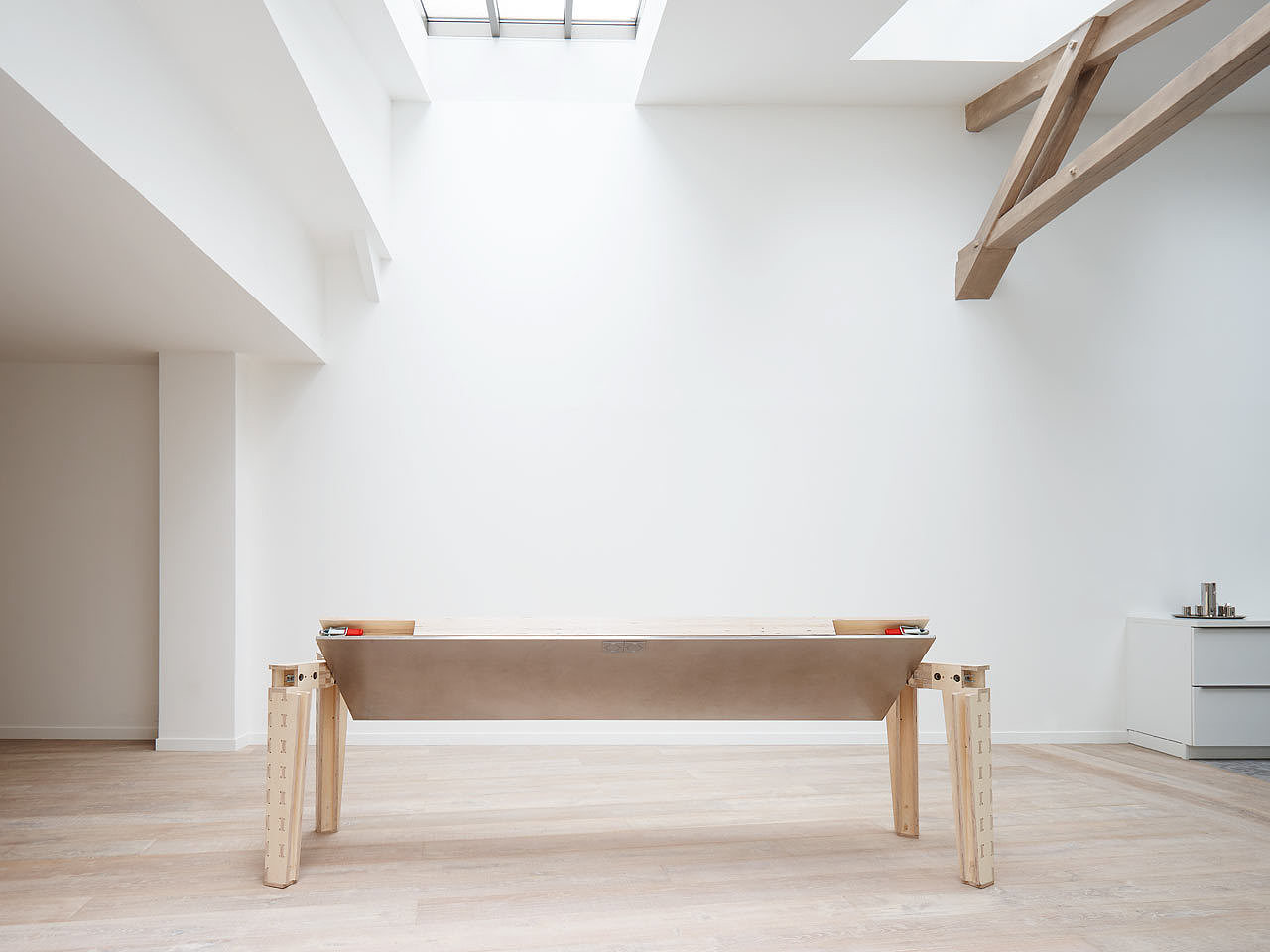 table，table，Work table，deformation，structure，wood，
