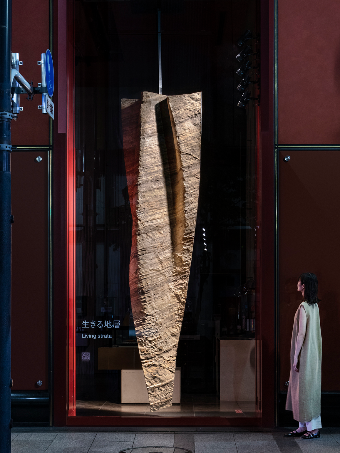 Interior design，Installments and Facilities，