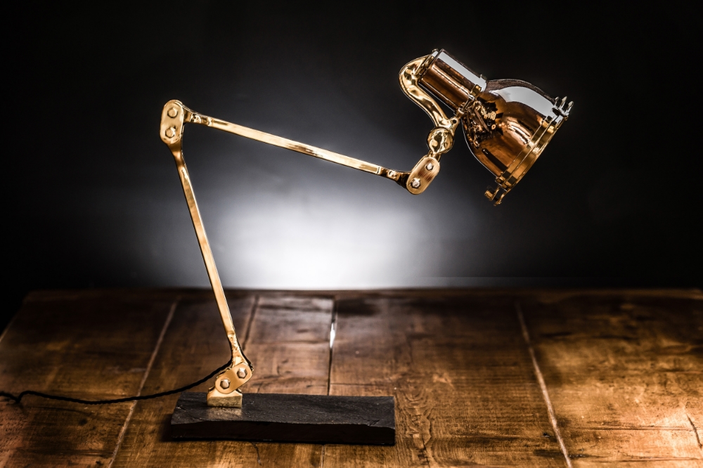 industrial design，Desk lamp，floodlight，Edison，antique，