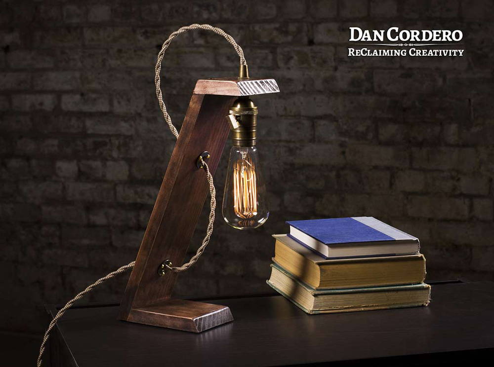 industrial design，Desk lamp，floodlight，Edison，antique，